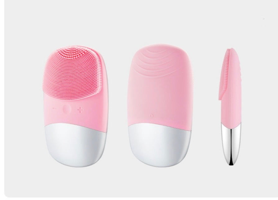 Glowbrush scrub viso